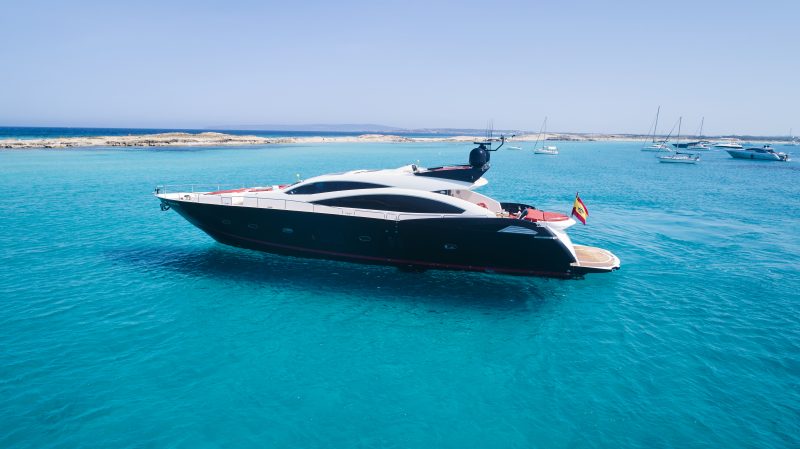 Sunseeker UM7 yacht