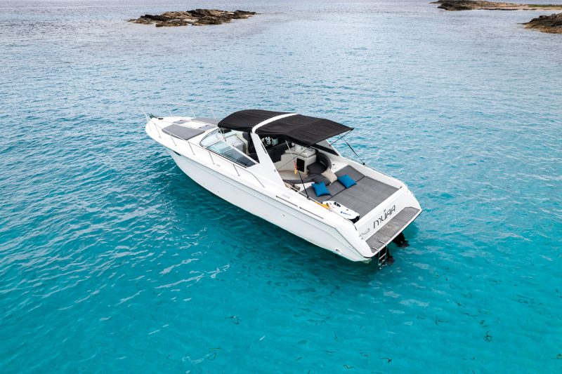 Sea Ray MUAA speedboat