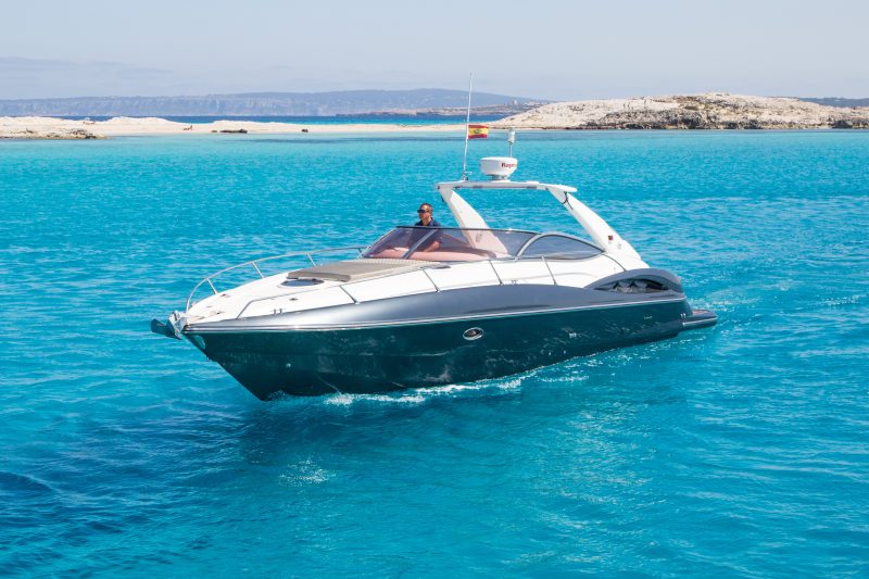 Sunseeker GREAT NEWS speedboat