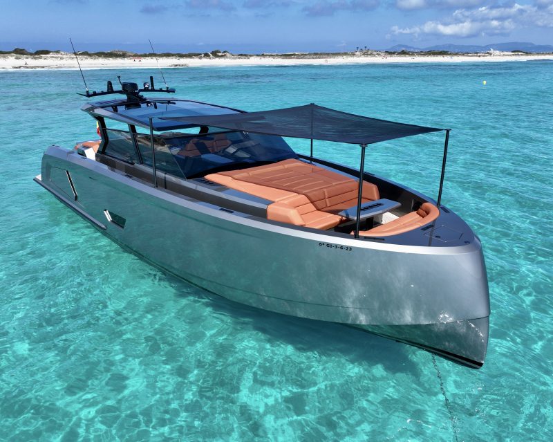 Vanquish MI PARAISO yacht