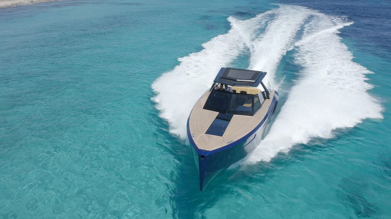 Evo NAIA yacht