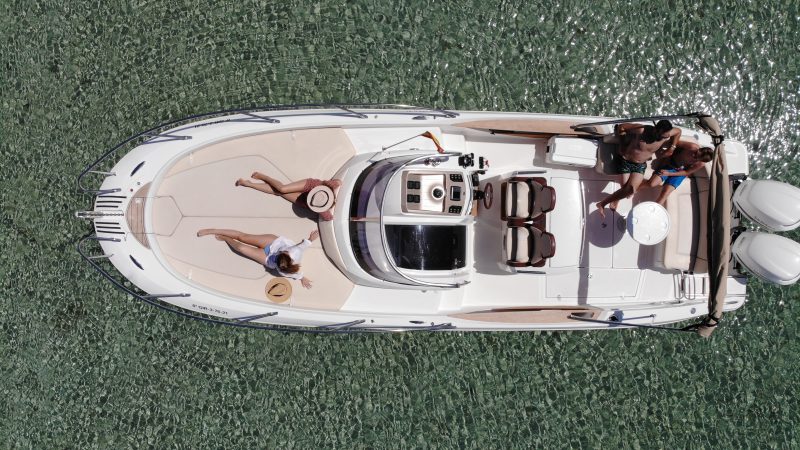 Sessa PANTERA ROSA speedboat