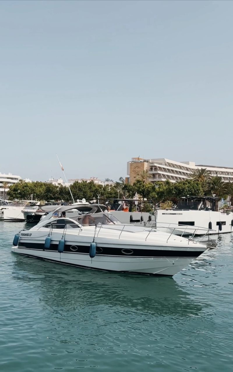 Pershing TANIT speedboat